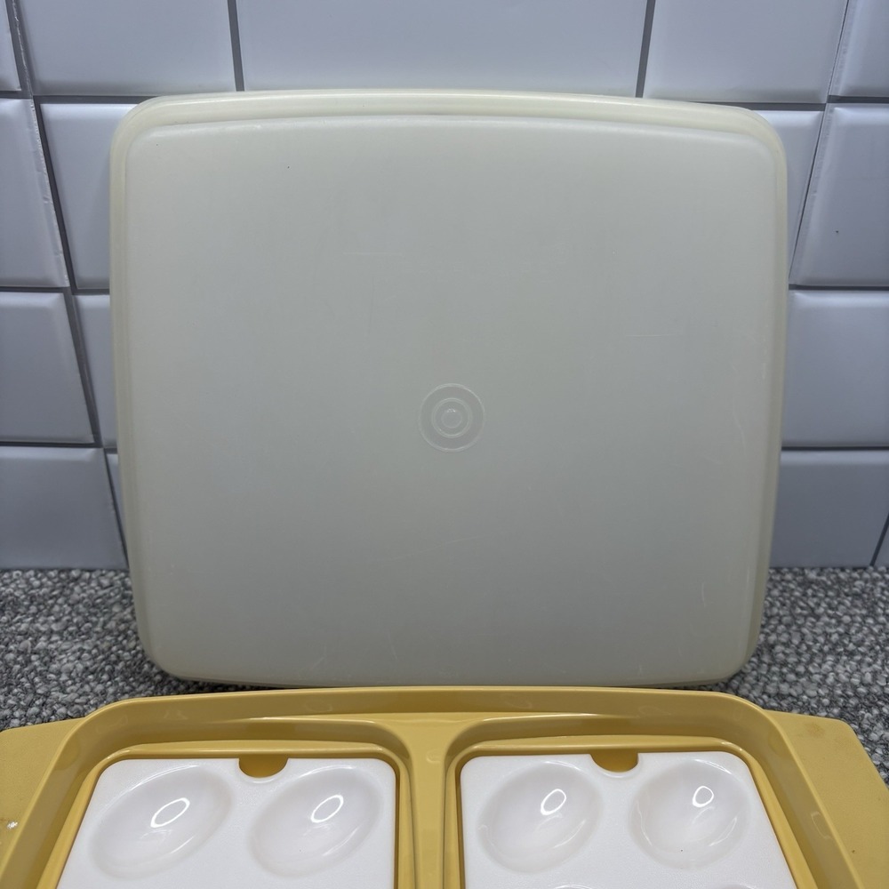 Vintage Tupperware Deviled Egg Trays with Harvest Gold Carrier W Lid - Picture 3 of 6